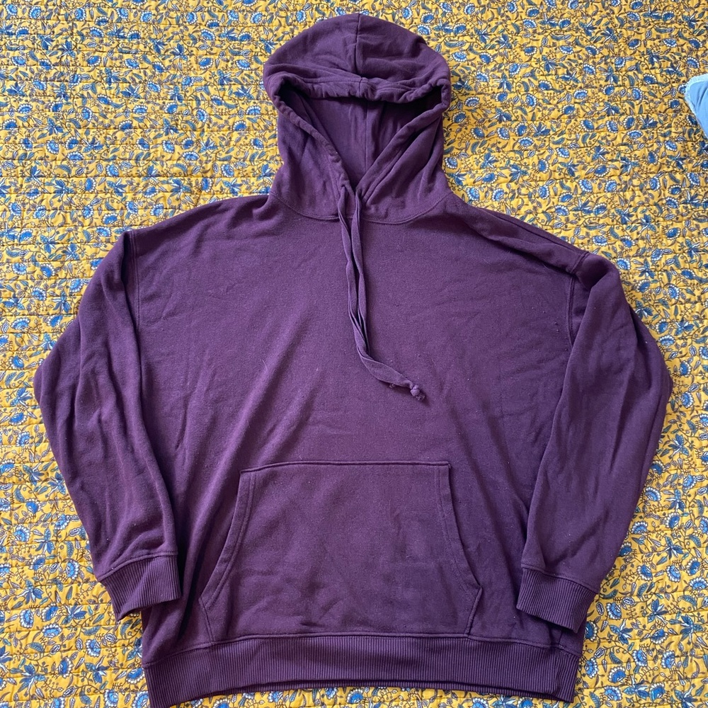American Eagle Burgundy hoodie.